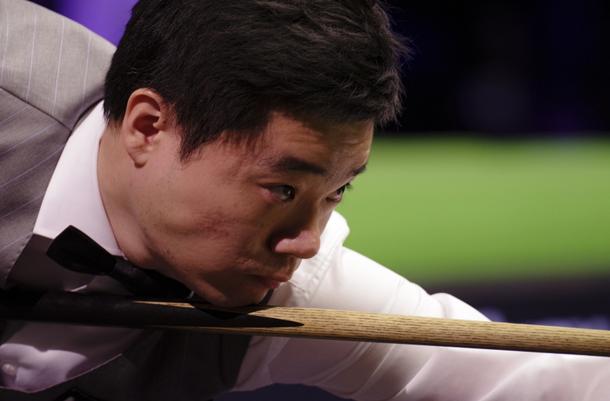 中国男篮关键时刻连丢3篮板，连续追分最后功亏一篑