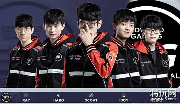 塞萨尔：齐沃为什么要换下博尼和泽林斯基？他俩明明表现最好