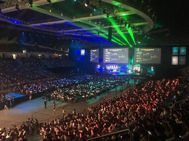 四位球星提 四位球星提