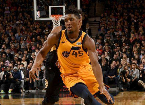 在这场竞争 在这场竞争